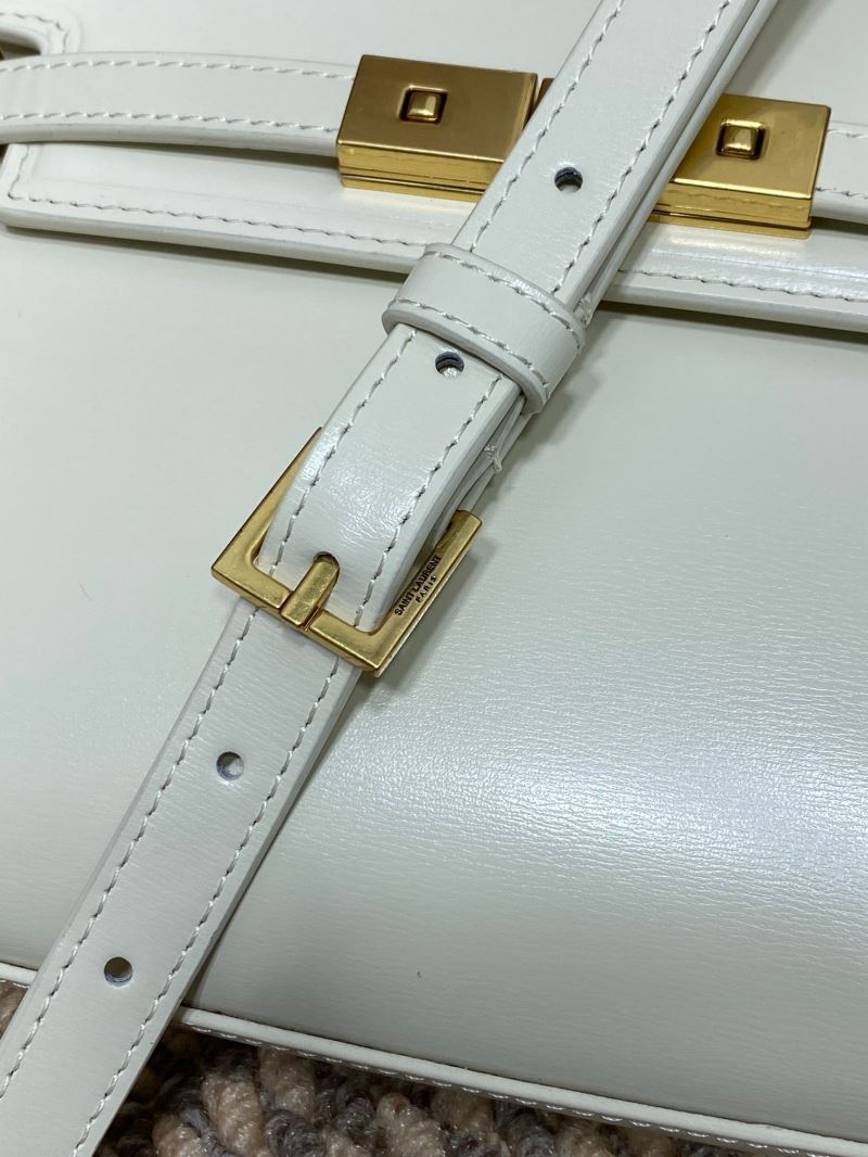 Y51 manhattan bags